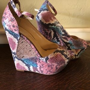 Jessica Simpson snake skin wedge heels